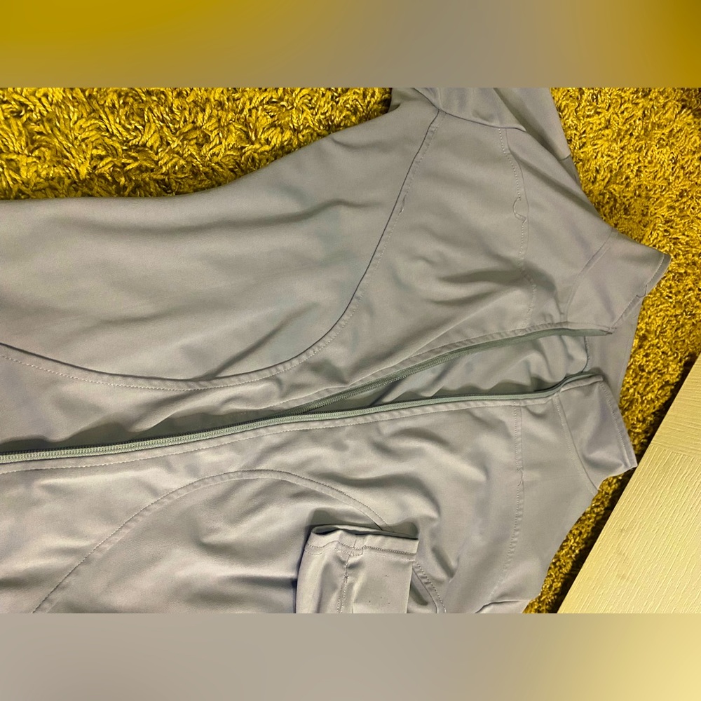 Jacket - Picture 3 of 6